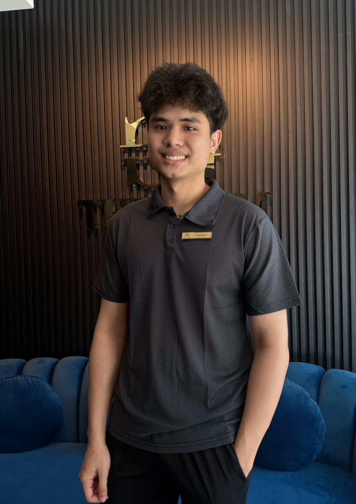นักนวดมืออาชีพ ภูริ (PHURI) - The Glam Massage เชียงใหม่